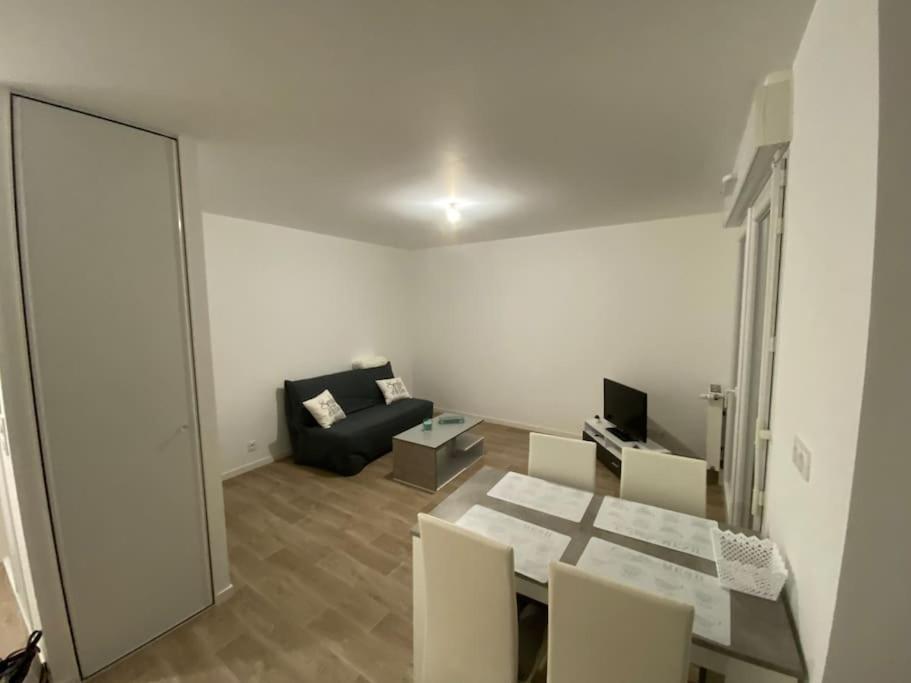 Appartement Aux Portes De Vannes Сене Экстерьер фото